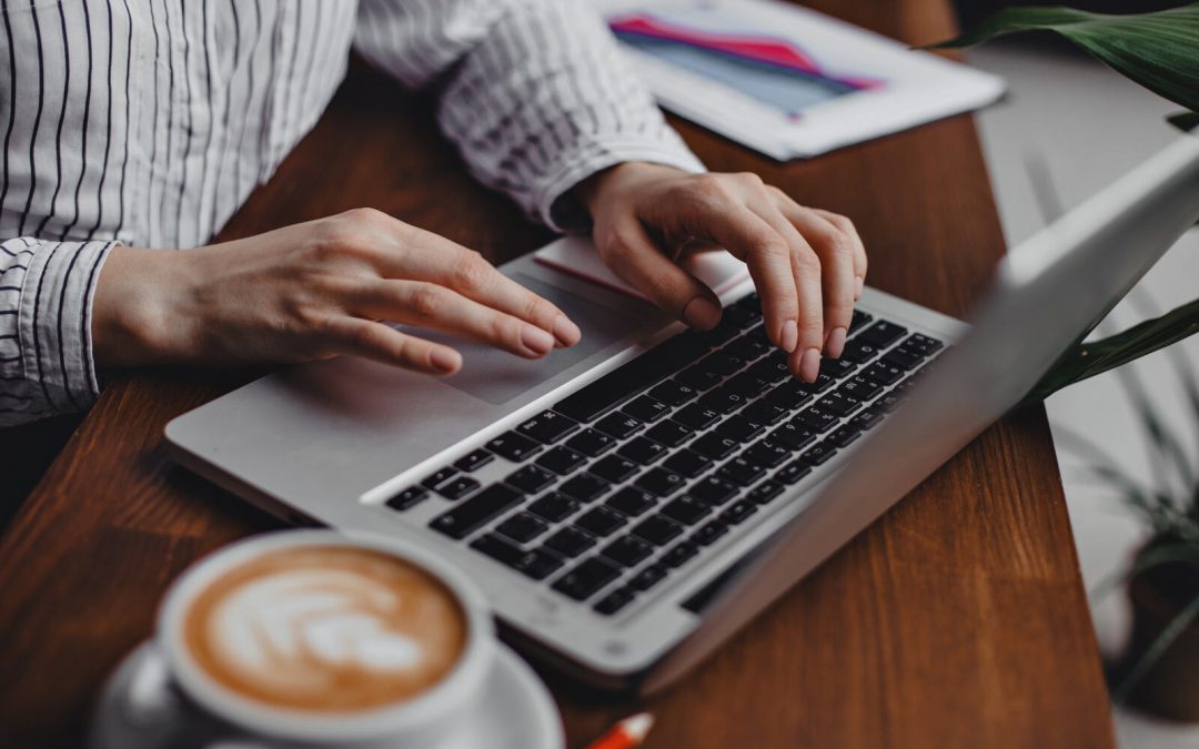 Hora extra: o que pode (ou não) e como funciona em home office e no feriado